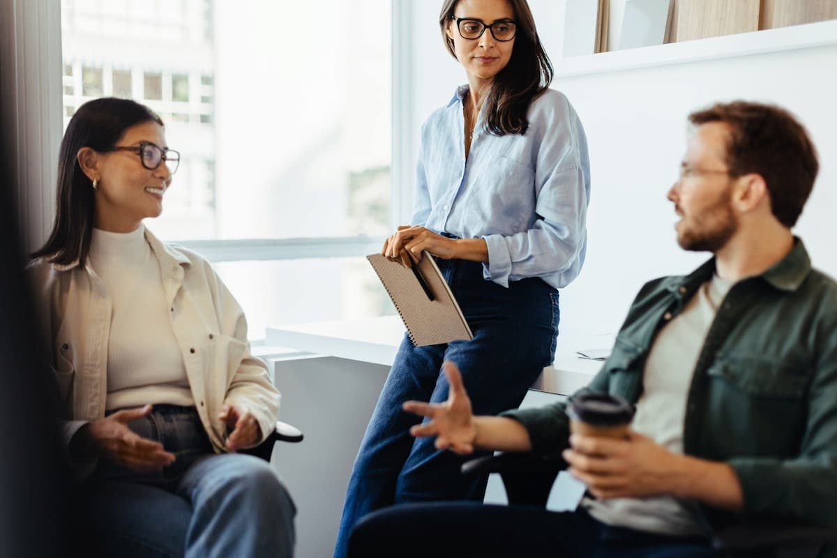 Collective problem-solving: Collaborative settings encourage employees to pool their knowledge and skills, leading to creative and effective solutions.