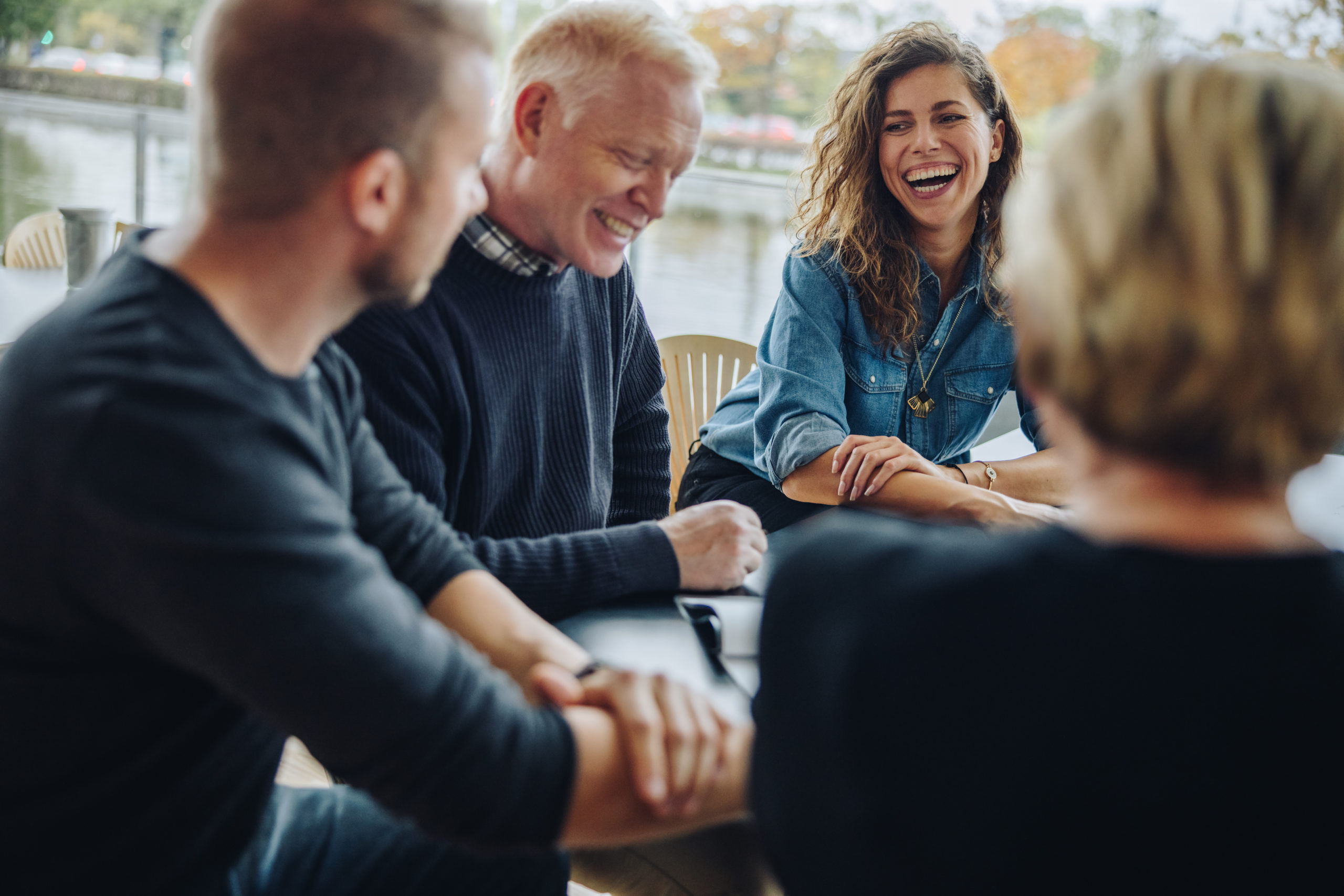 Social learning in the modern workplace: New possibilities with on-demand group learning